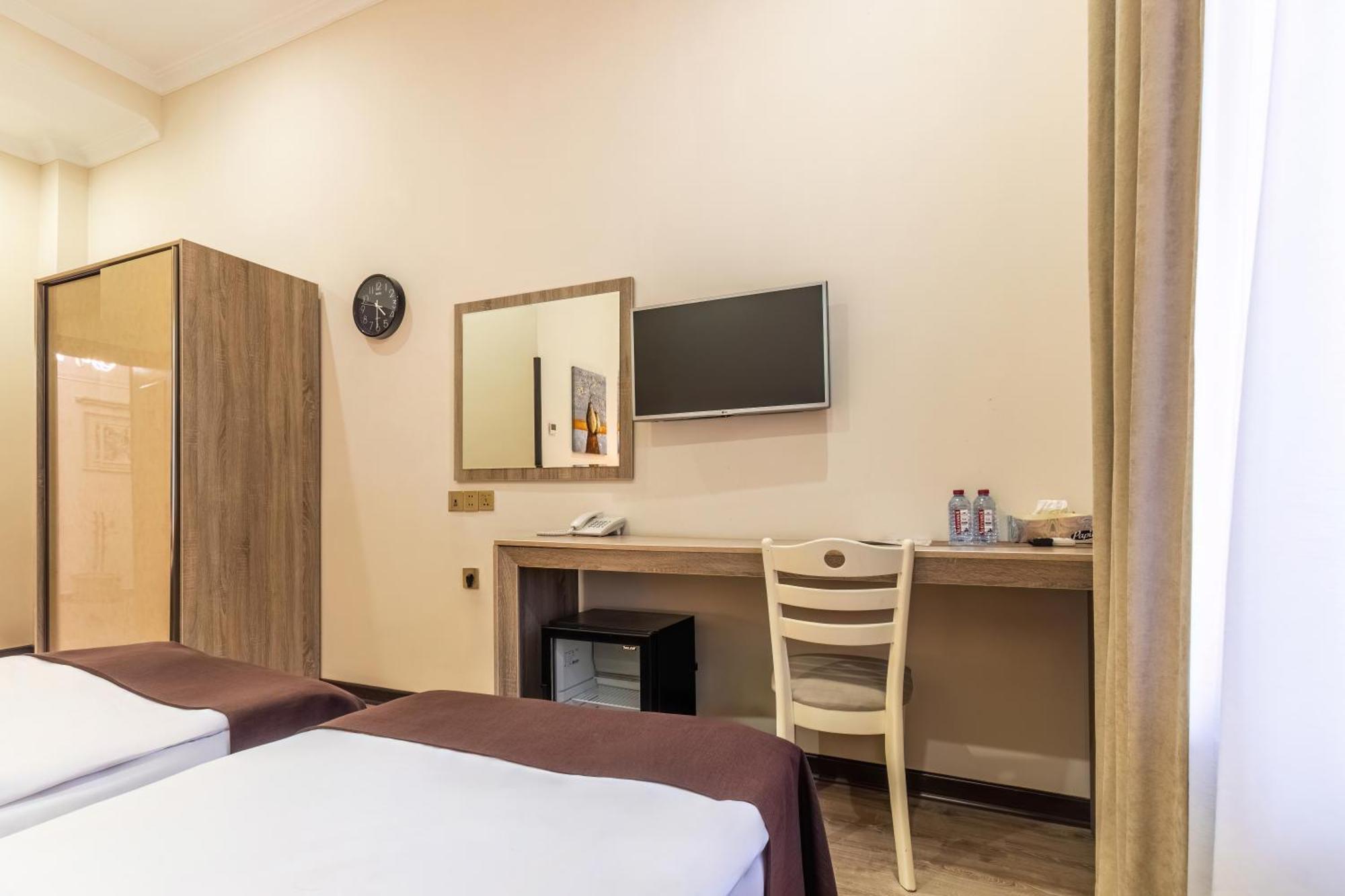 Deluxe City Hotel Baku Exteriör bild